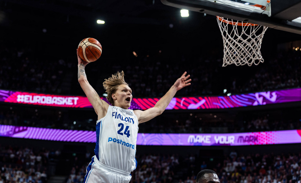 在强调的是, 觉得