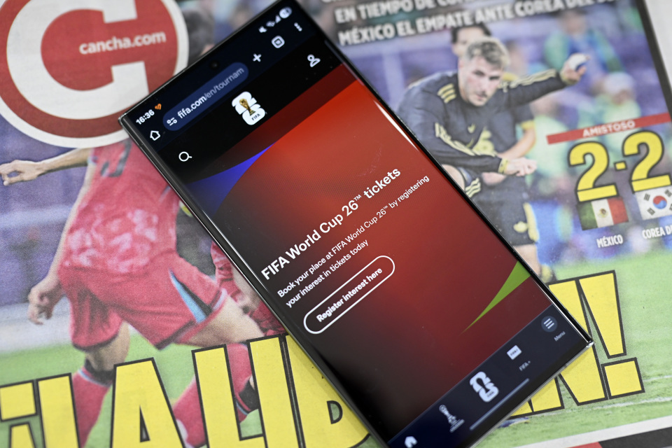 新华社记者, src, YXppR 新华社记者, src, YXppR