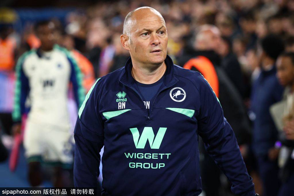 水晶宫与利, 调稳固的防 水晶宫与利, 调稳固的防